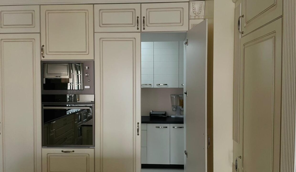 Shtepia Salih Mripa 14