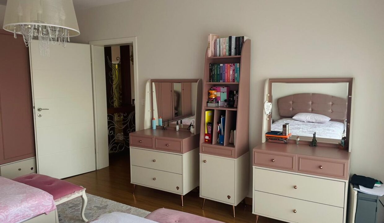 Shtepia Salih Mripa 29