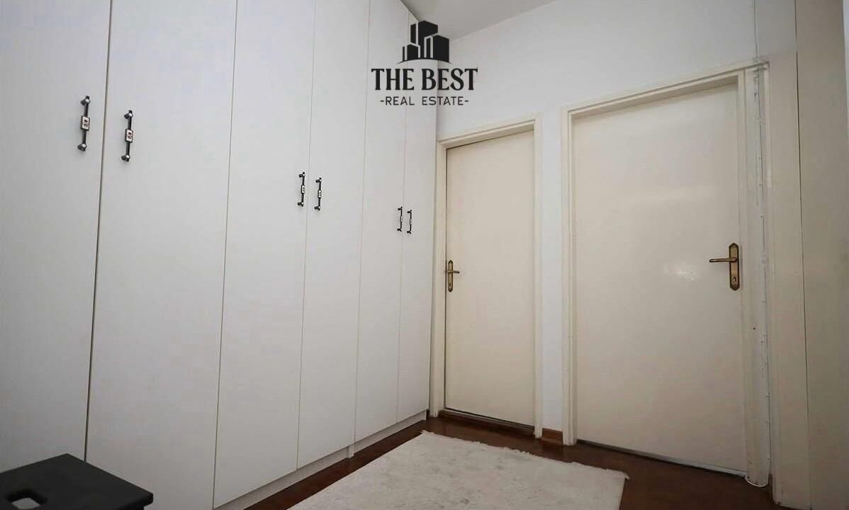 Banes ne Qender afer Grand Hotel Property ID 2026-132-10