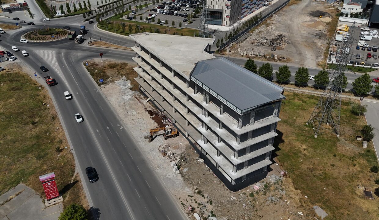 aaa52da8-e9d2-4258-bcc5-5983e8827ecd