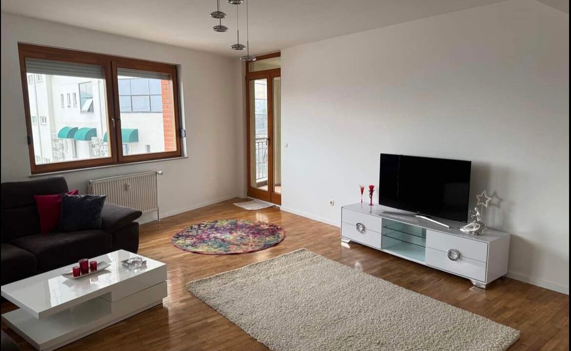 488496b4-d880-4f7d-a950-e6903128c8ed