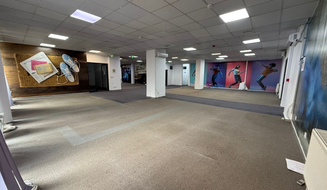 Lokal te Bregu i Diellit Property ID 2026-170-6