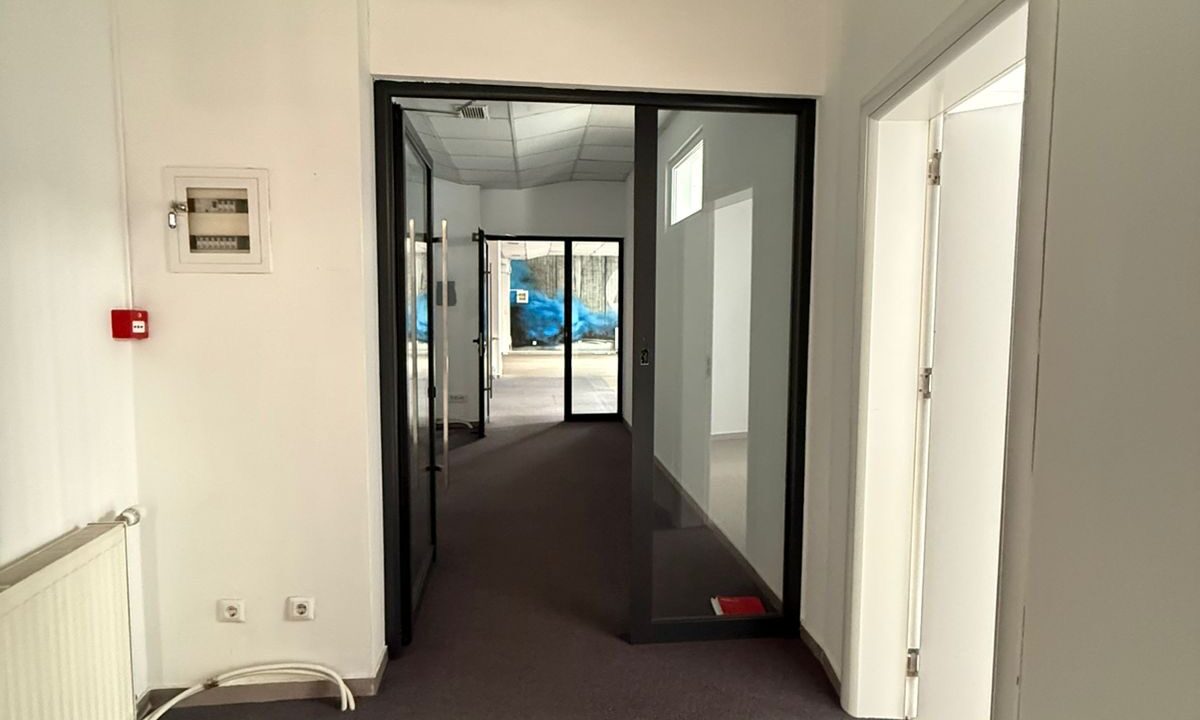 f426cfd5-78db-4d4b-ba66-8bd405947b25