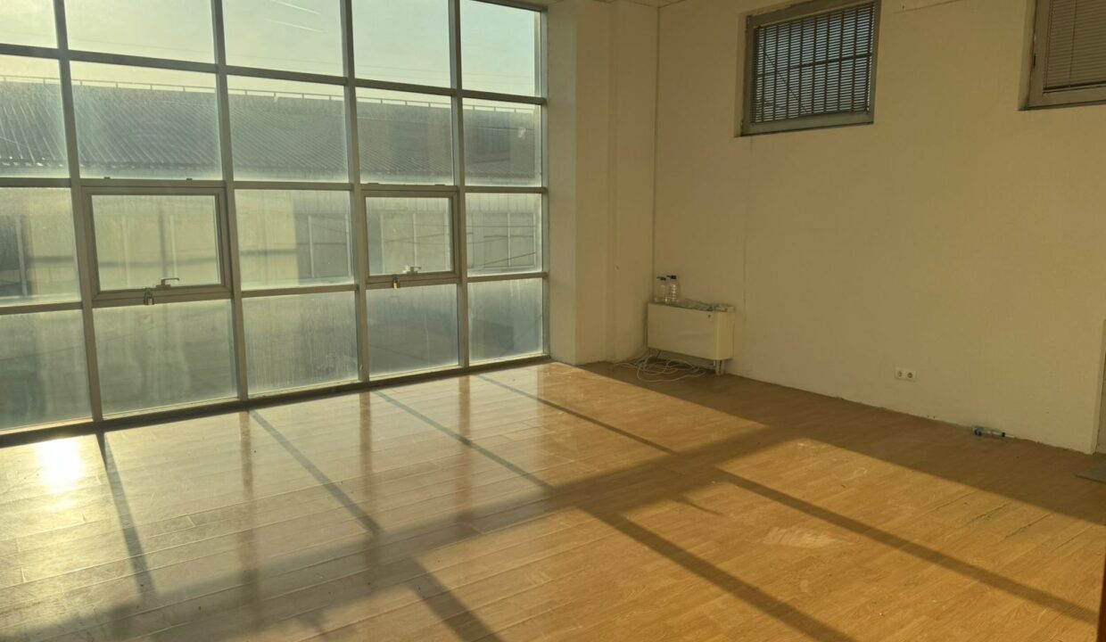 Objekt ne Fushe Kosove te Zone Club Property ID 2026-260-6