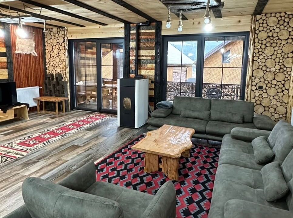 8b1abba1-bb7a-427f-9f14-7087eb9cfb5c